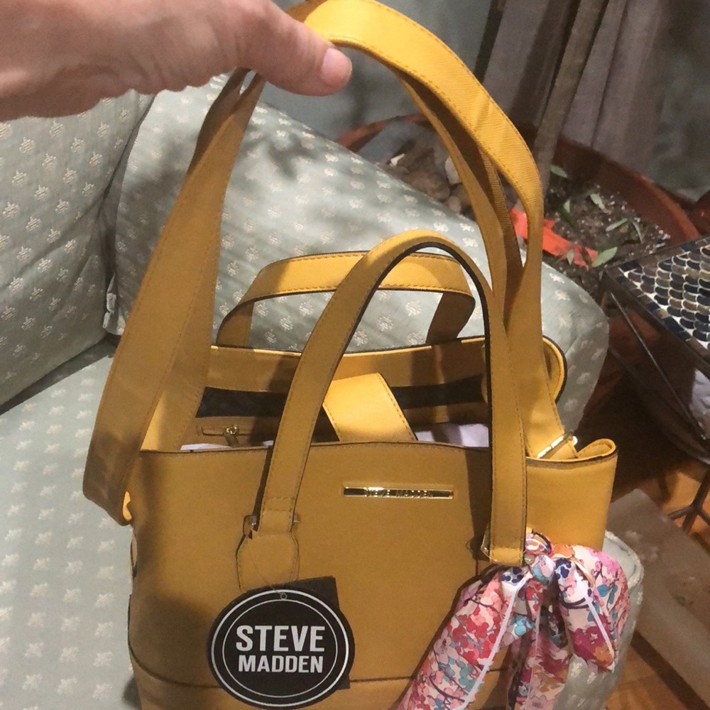 Steve Madden Bag new with Tags! - Picture 6 of 6